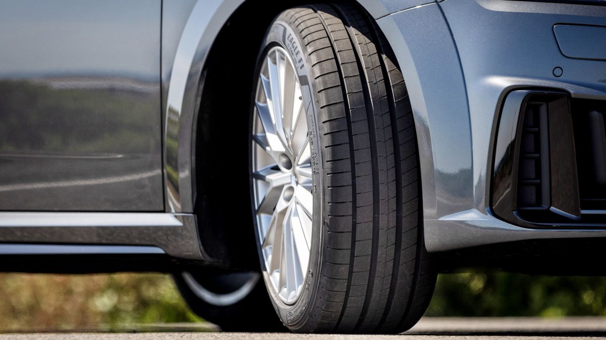 Test letních pneumatik pro sportovní vozy: Vyrovnané skóre